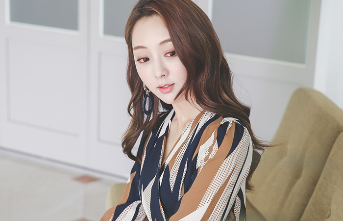 Sharjah Maxi Rap连衣裙