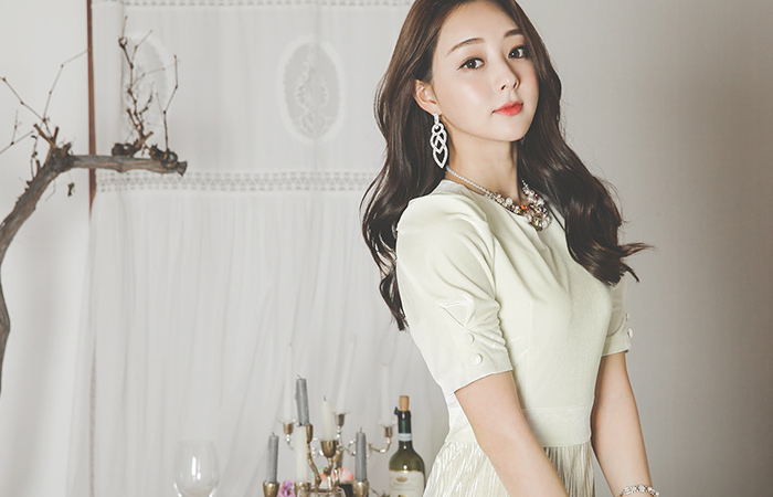 丝绒100折叶裙裙长款连衣裙