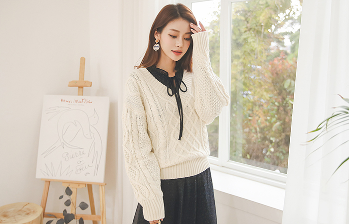 扭 V字领 包 皮条/束带 开叉 针织衫