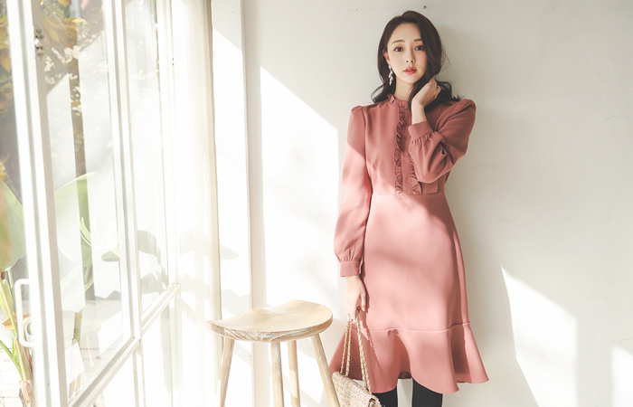 浪漫 荷叶边领 A字型 连衣裙