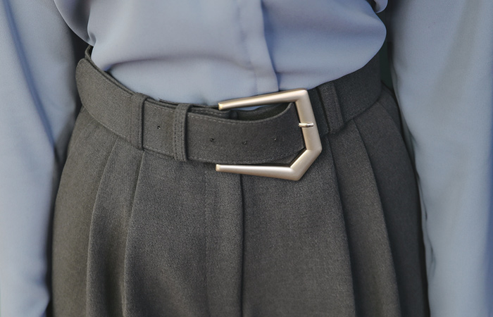 Gold 펜타곤 腰带 细褶 宽松 宽松长裤