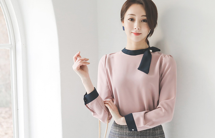 浪漫史配色珍珠围巾女衬衫