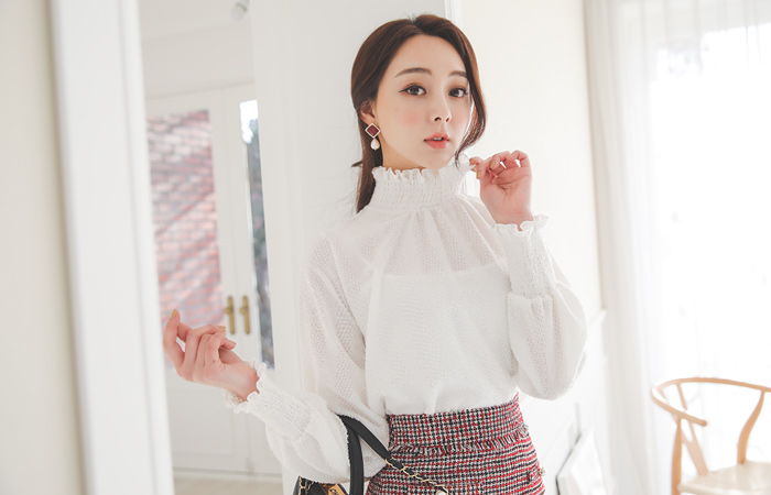 公主褶裥荷叶高龄女衬衫