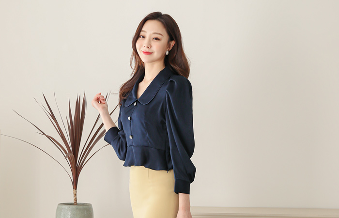 丝滑 泡泡袖 珠宝钮扣 短 荷叶边 罩衫