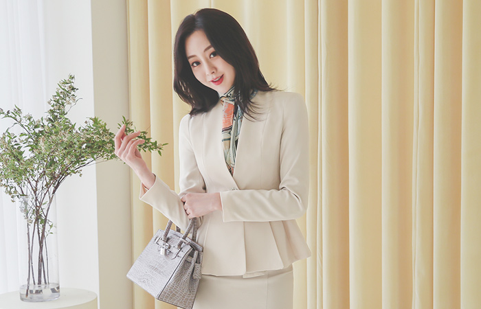 无领 镶钻 써클버튼 荷叶边 夹克