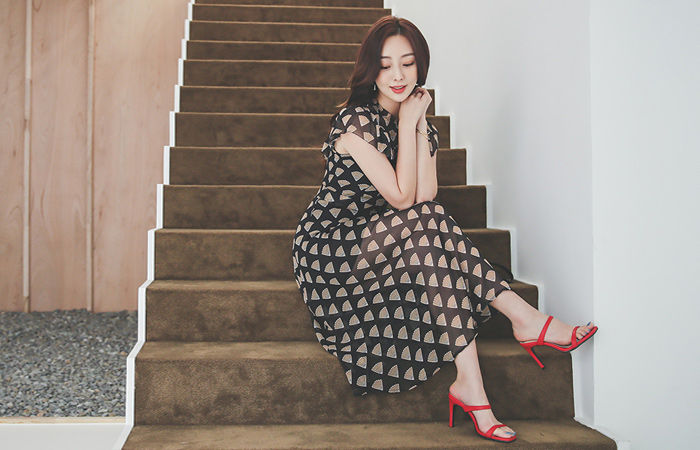 古风 图案 褶裥 透视 雪纺 长款连衣裙