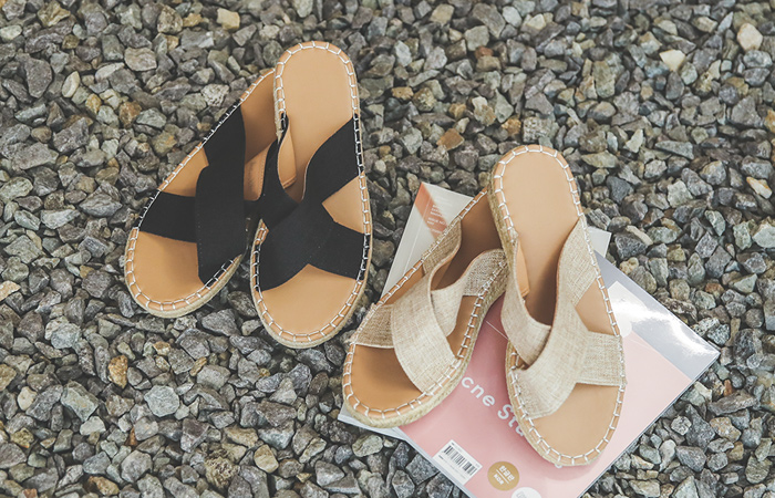 藤条 交叉 皮条/束带 缝线 坡跟鞋 凉鞋