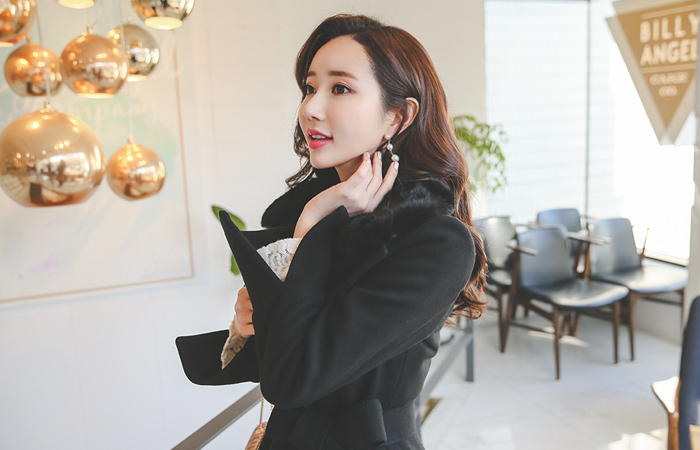 真正的兔毛马里昂波浪群/喇叭裙羊毛大衣