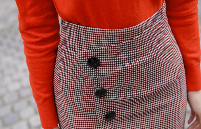 格子提花三扣中长半身裙