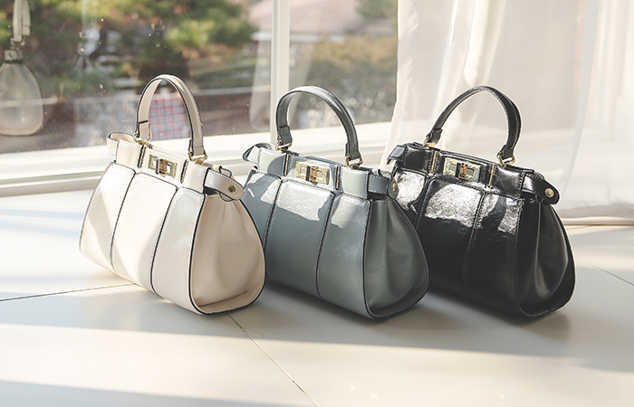 [模特穿42次]有光泽 漆皮 Peekaboo 中等 手提包