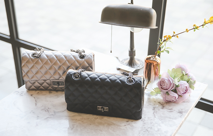 [模特穿42次]古典 캐비어 肩膀 链条包