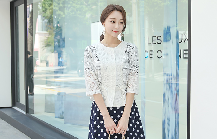 印花蕾丝串拉链夹克