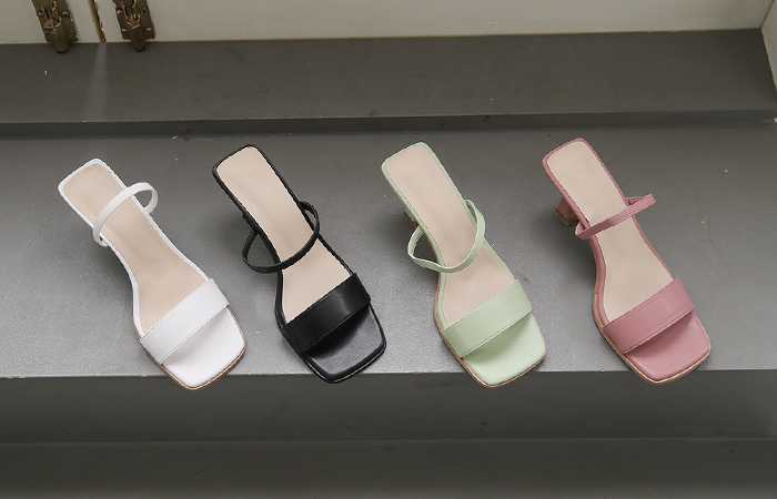 [模特穿43次]方形 双束带 拖鞋 高跟鞋