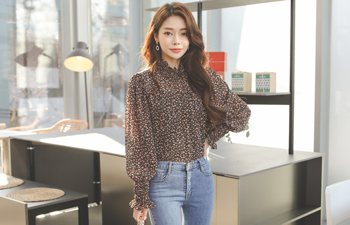 褶裥 荷叶边松紧带 花纹 透视 罩衫