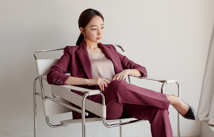 双排扣 尖角翻领 斯利姆 夹克