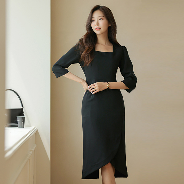 女性化的 郁金香型 方领 连衣裙