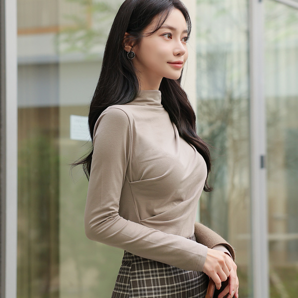 半高领 品齐褶皱 弹力棉 T恤衫