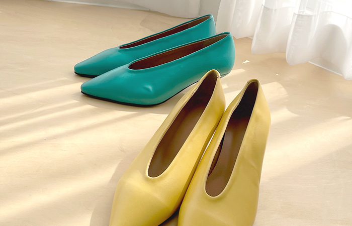 [模特穿44次]色彩艳丽 点缀 鞋垫 猫跟鞋