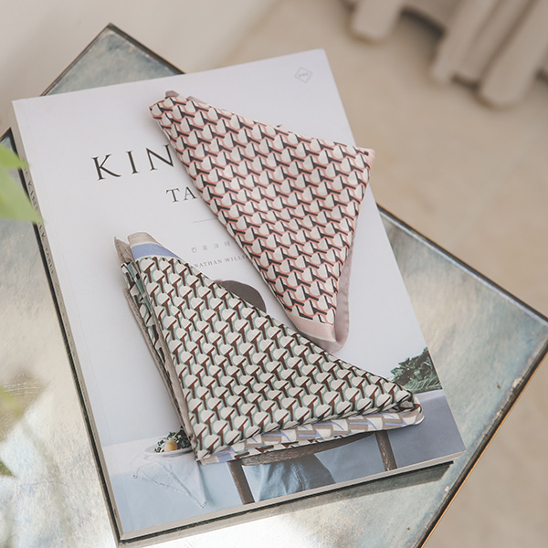 多色 图案 小方 围巾