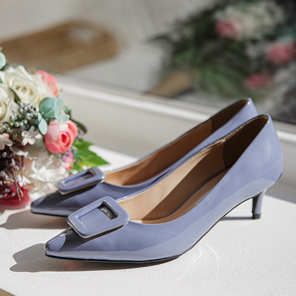 方形 光面皮鞋 细高跟 高跟鞋