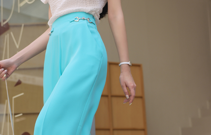 软绵绵软的 Silver 带扣 装饰 宽松 宽松长裤