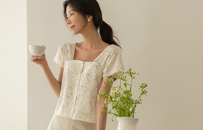 绘图 苗条 方领 褶皱 帽檐袖 罩衫