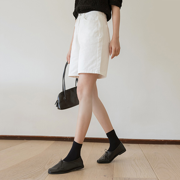 简单 日常 4分 牛仔色 裤子