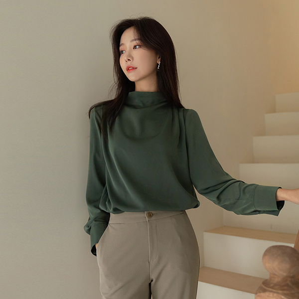 有光泽 肩膀 细褶 半高领 罩衫