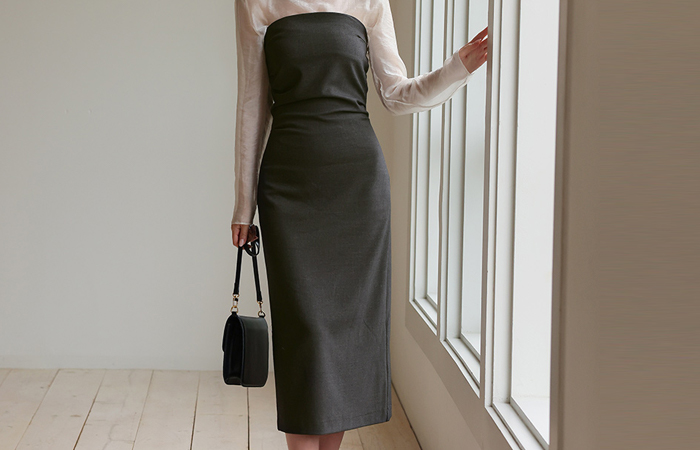 May 侧纽 褶皱 长款 连衣裙