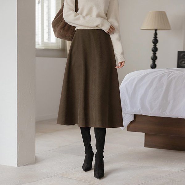 포라인 翻毛皮 后腰松紧带 A字型 裙子