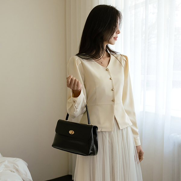 Loel 荷叶边 线条 后面蝴蝶结 罩衫