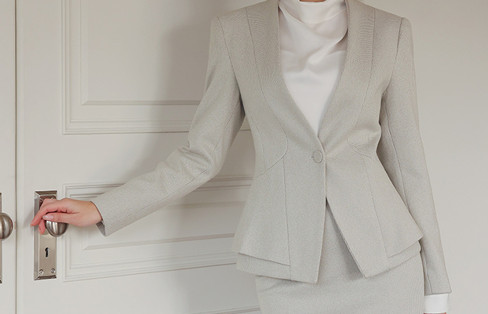 稍厚的 小格子 二重 荷叶边 斯利姆 夹克