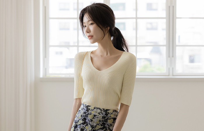 凉爽 Whole Garment V字领 条绒 针织衫