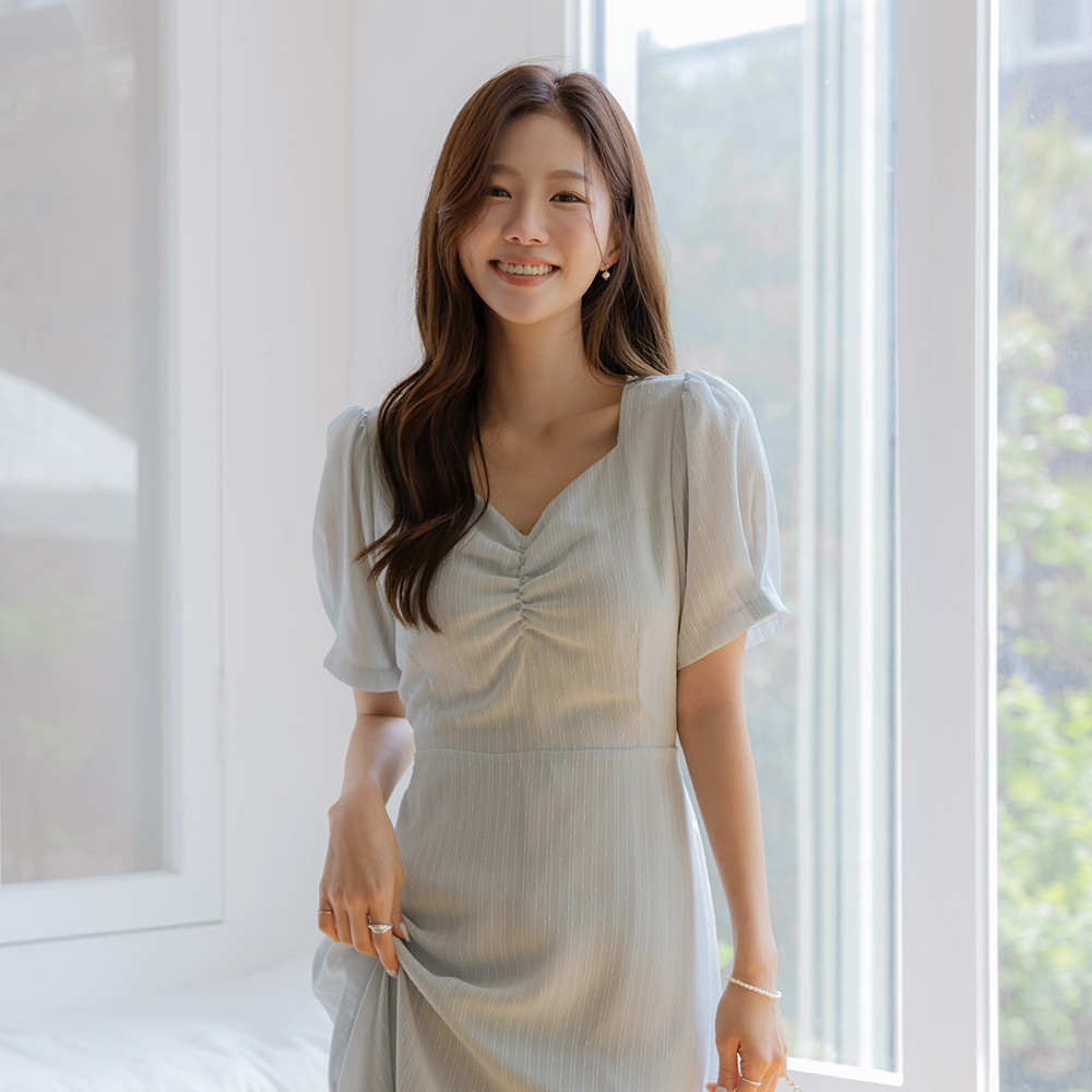 褶皱 心形领 雪纺 缂丝 后面蝴蝶结 连衣裙