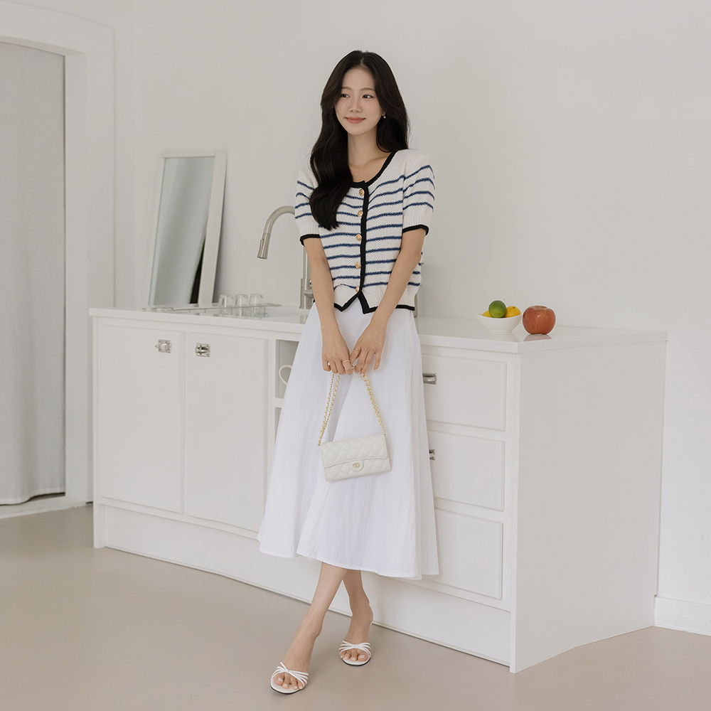 沙沙响 훌 A字型 后侧松紧带 裙子