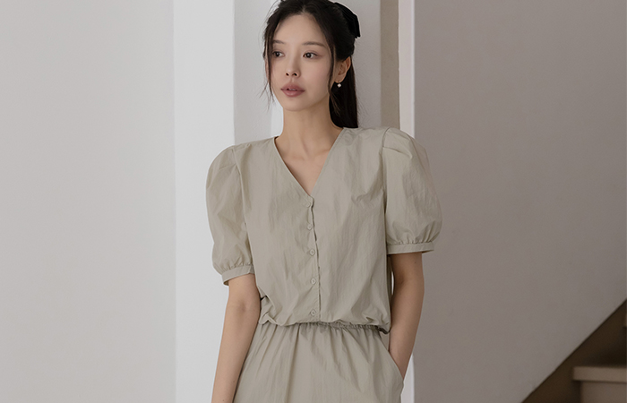 Mari 抽绳 沙沙响 罩衫&裙子 SET