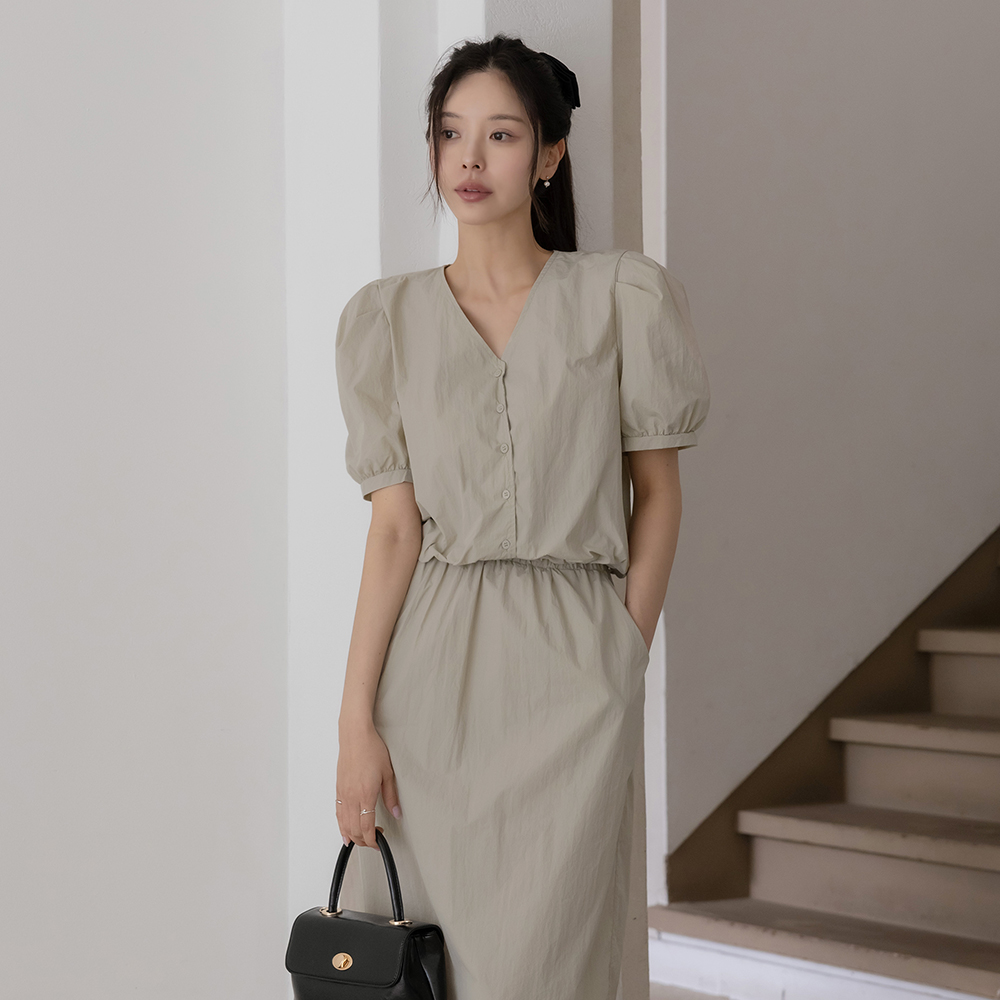 Mari 抽绳 沙沙响 罩衫&裙子 SET