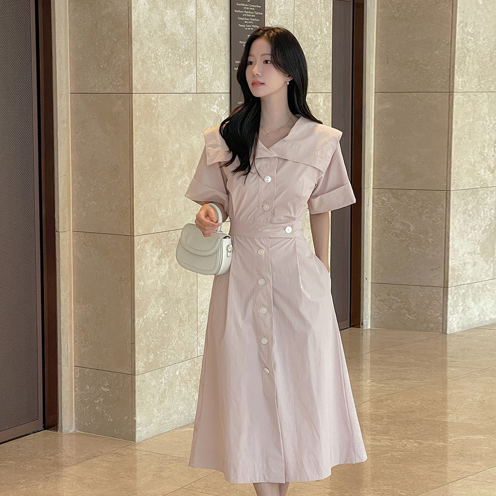 沙沙响 宽松 领子 弹力 A字型 连衣裙