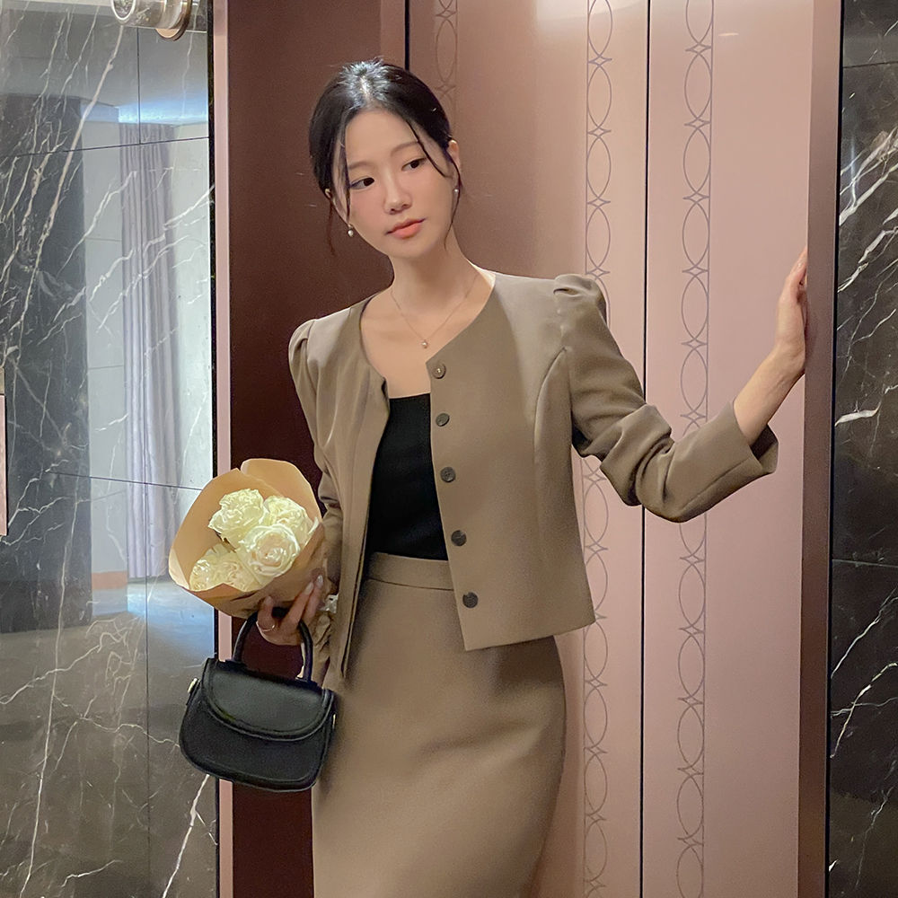 Jenny 珍珠 蝴蝶结 胸针 Set-up 夹克