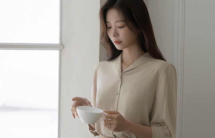 透明硬纱 披巾领 配色 7分 罩衫