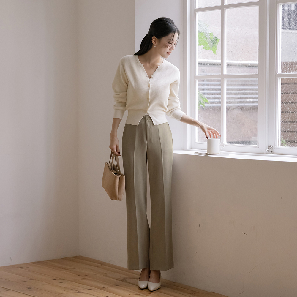 Grace 后侧松紧带 커버핏 宽松长裤