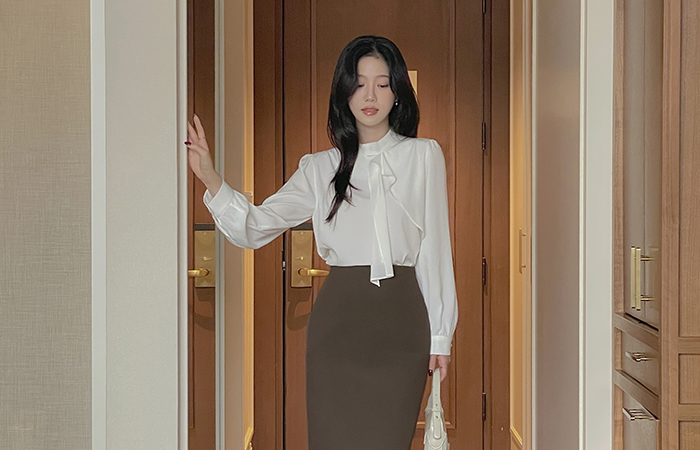 优雅 软绵绵软的 环 罩衫