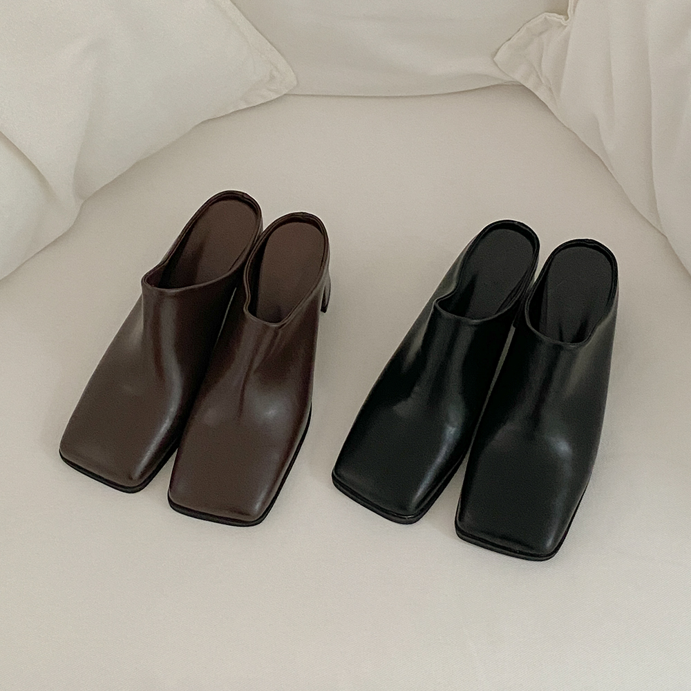 摩登 Square Toe 无后跟板鞋 鞋