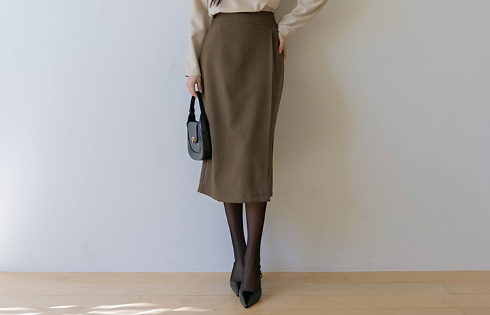 裹身风格 后侧松紧带 长款 裙子