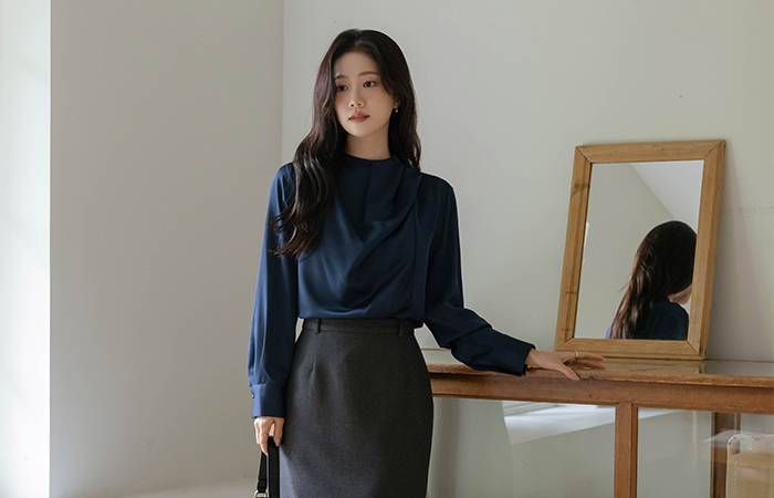 高档 细褶领 绸缎 罩衫