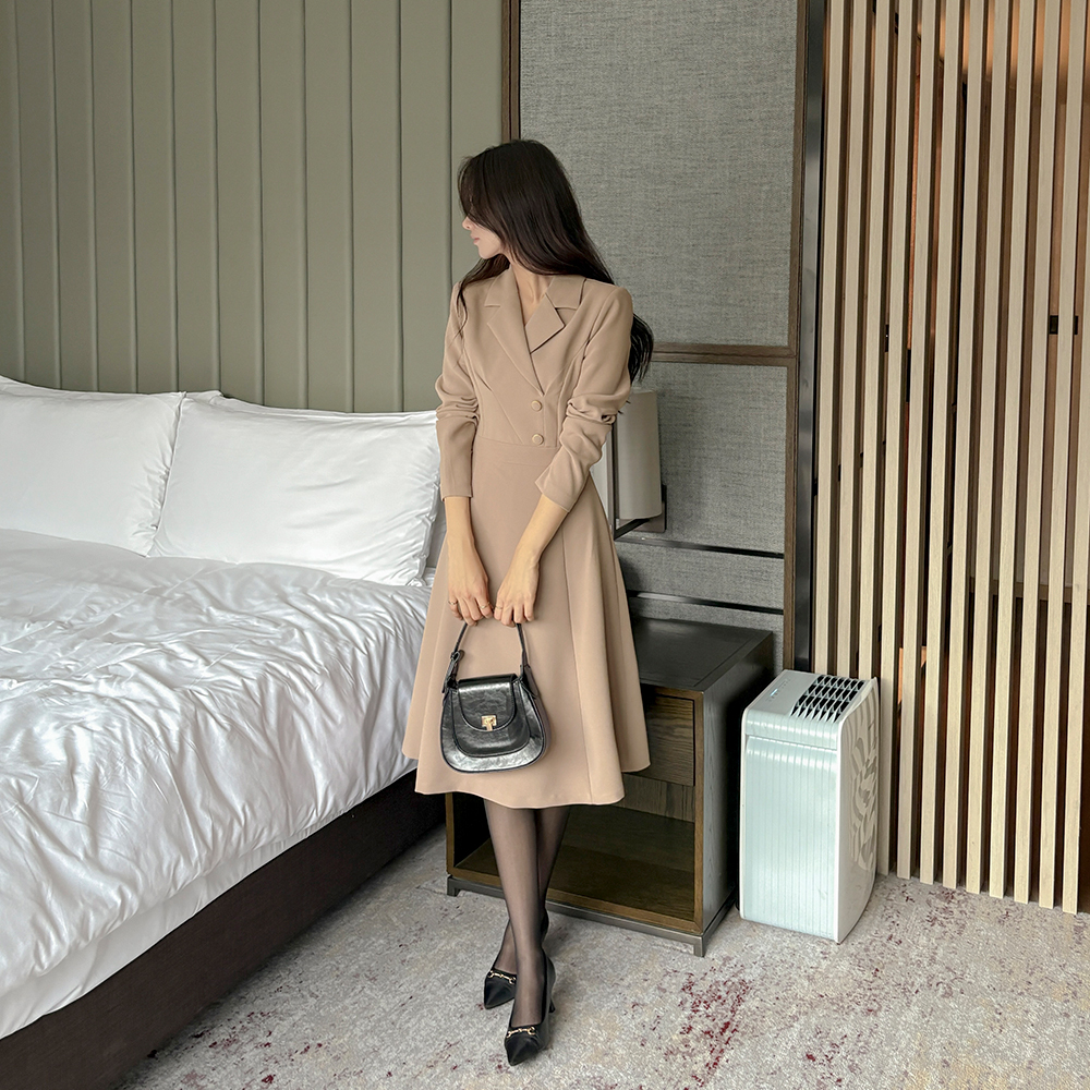 古典 曲线 A字型 长袖 连衣裙