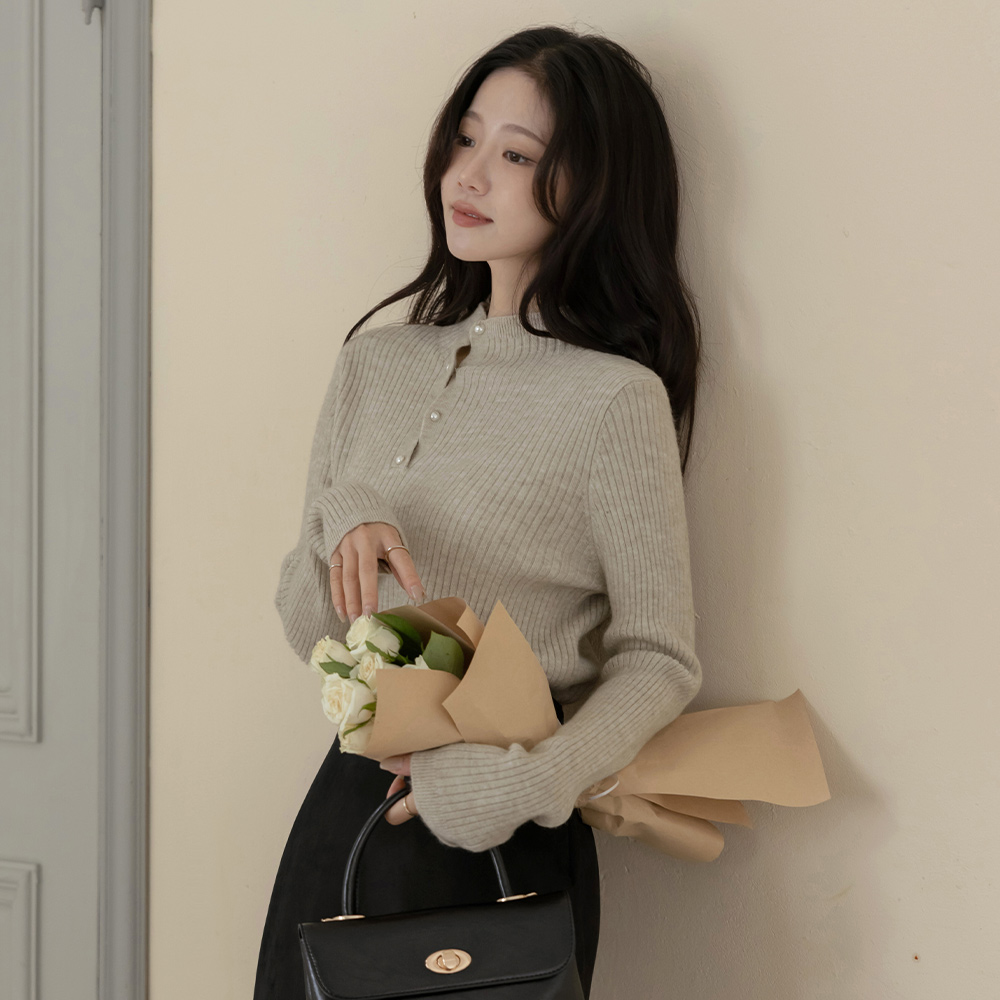 半高领 珍珠 扭曲 扣子 条绒 针织衫