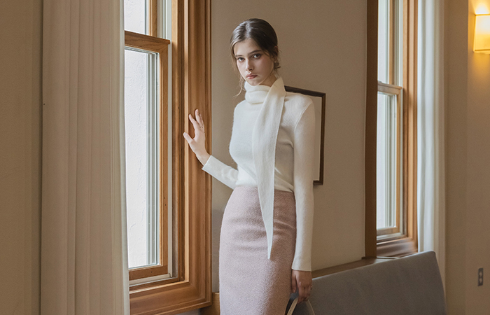 女性化的 围巾领 貉子&羊毛 针织衫