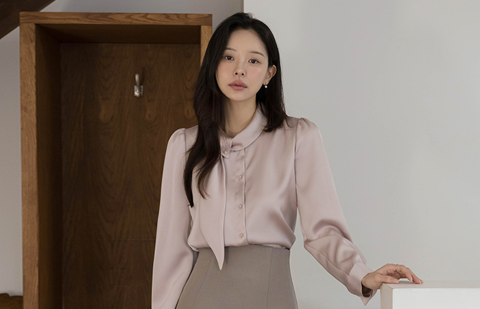 绸缎 围巾领 罩衫