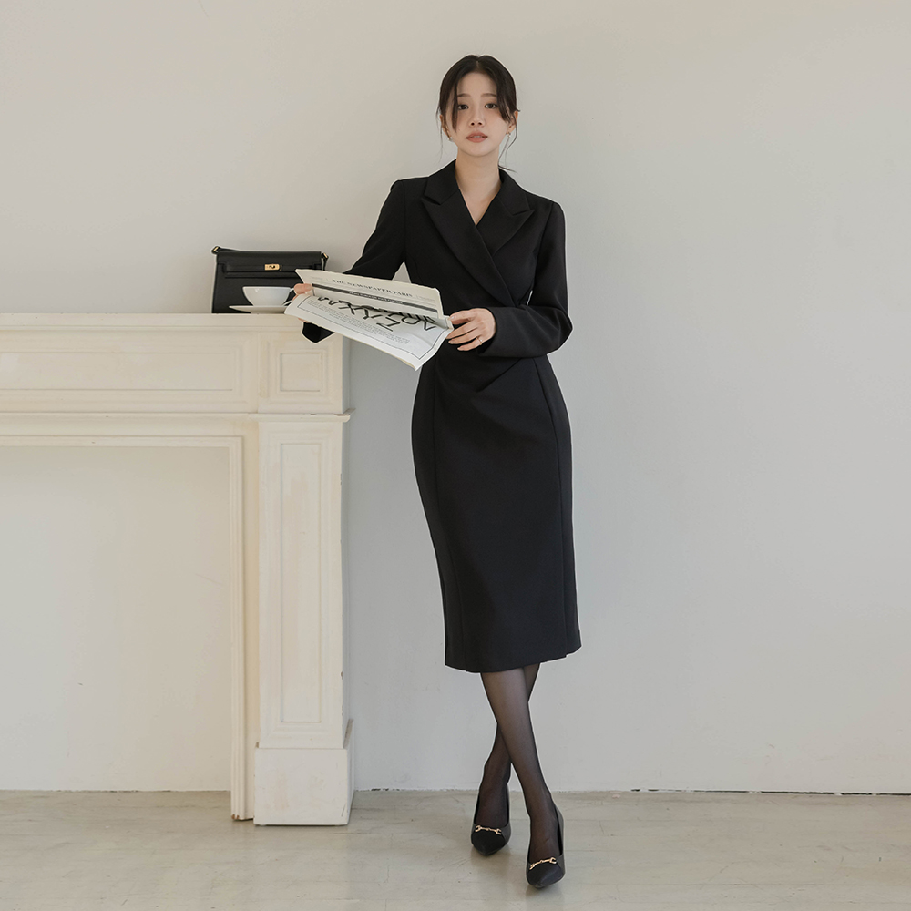 裹身风格 褶皱 H字型 弹力 连衣裙